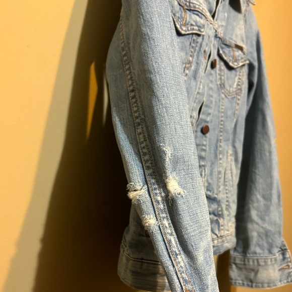 EZRA FITCH 100% Cotton Distressed Jean Jacket - Picture 11 of 12